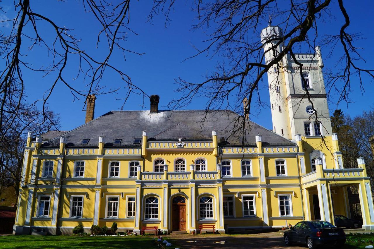Palac Pensjonat Ptaszynka Gryfice Exterior foto